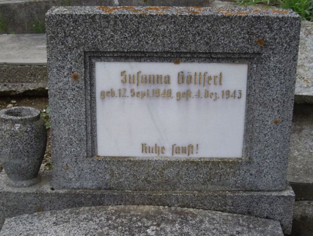 Goettfert Susanna 1940-1943 Grabstein
